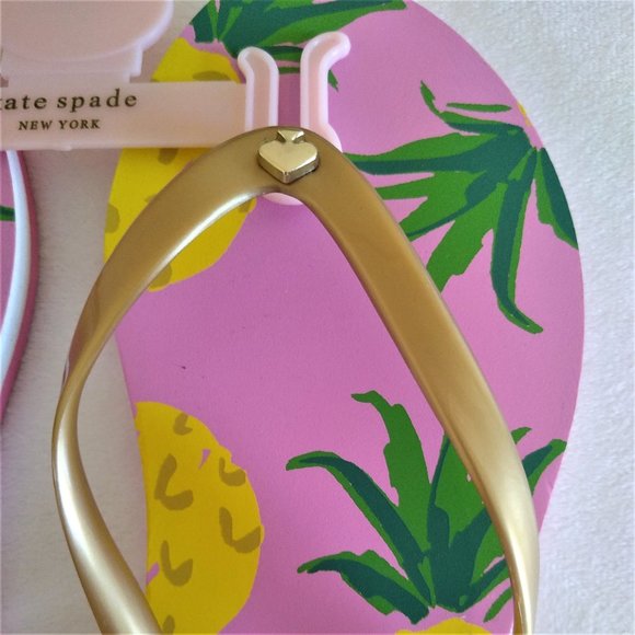 Kate Spade Nassau Pineapple Print Flip Flops - NEW - Picture 4 of 7